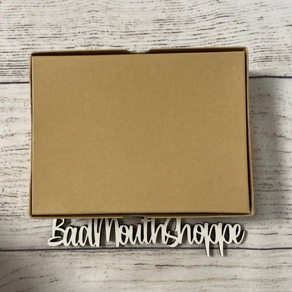 Gag Gift Jailhouse Soap on a Rope and Handcuffs Gift Set - Picture 3 of 4